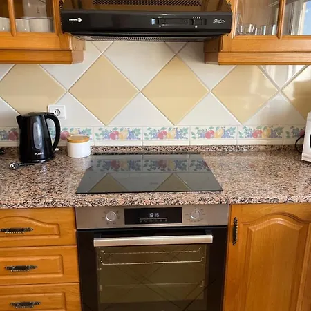 Palm Garden Apartment *